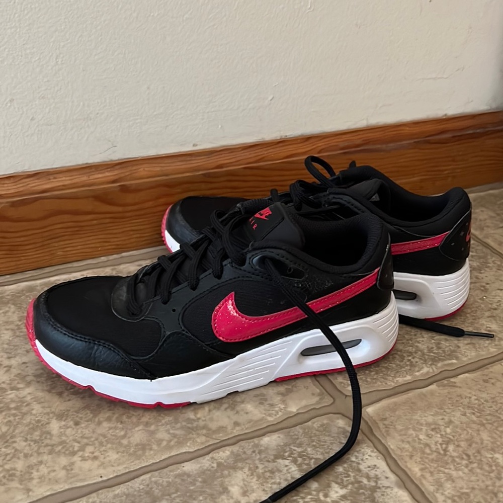Kids 4Y Nike Air